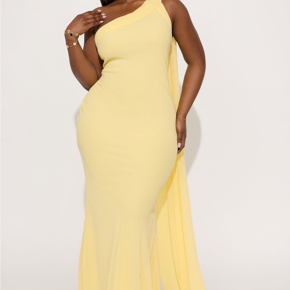 Fashion Nova Sarah Chiffon Maxi Dress - Butter Yellow